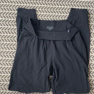 Athleta Salutation Jogger in Powervita (size M Tall)